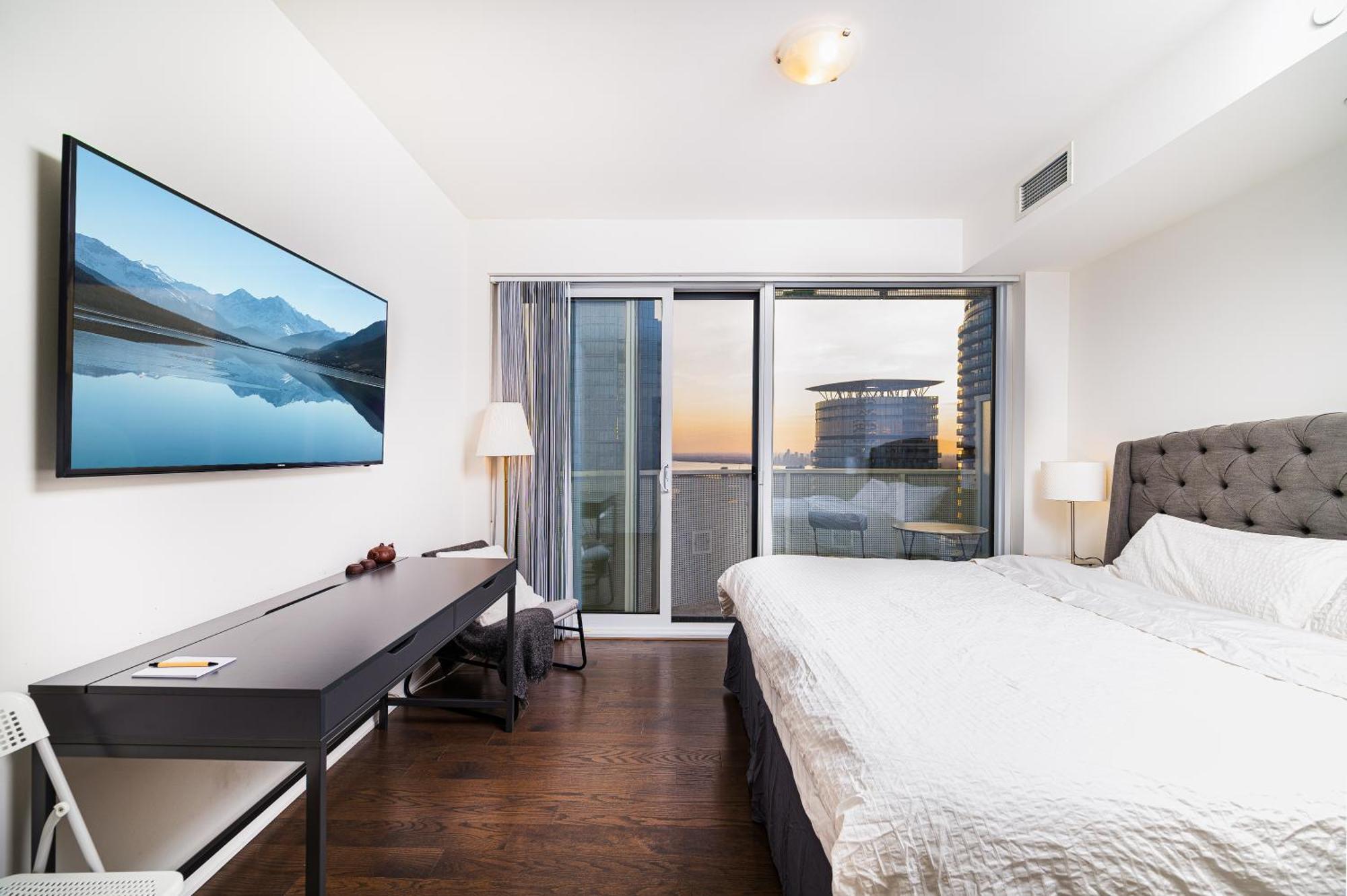 טורונטו Presidential Suite Heart Of Downtown With Stunning View מראה חיצוני תמונה
