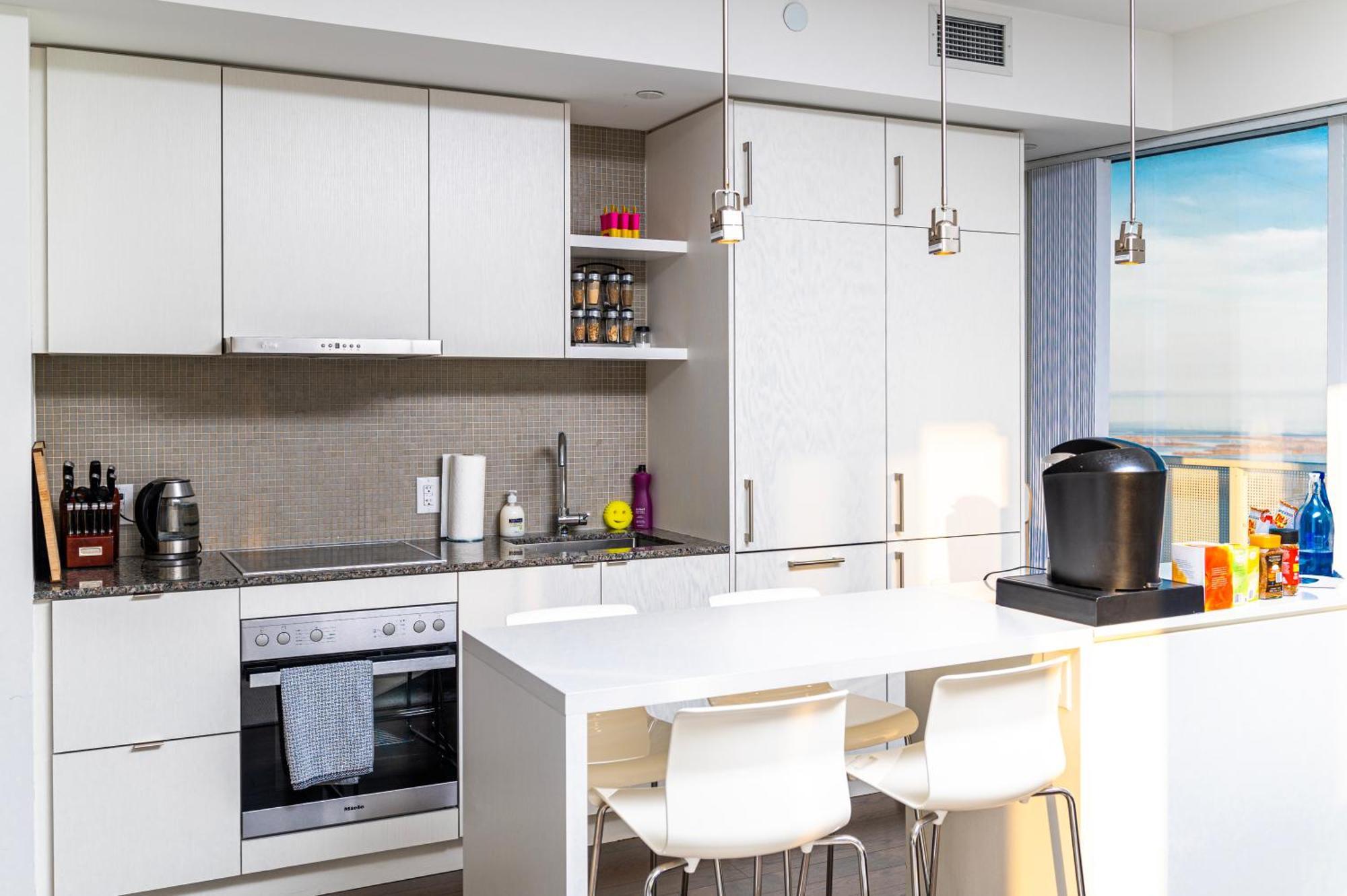 טורונטו Presidential Suite Heart Of Downtown With Stunning View מראה חיצוני תמונה
